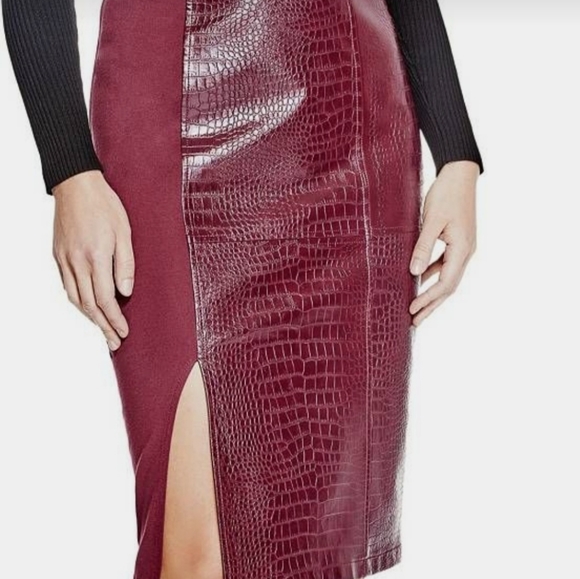 Skirt - Picture 3 of 3